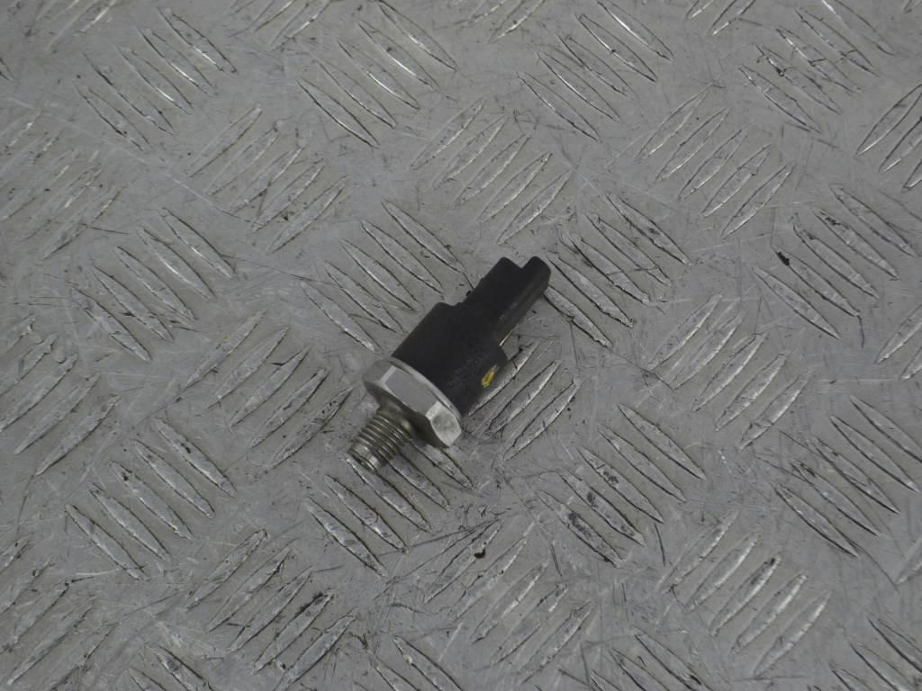Датчик давления топлива Renault Scenic 2 (2003-2009) 0281002283
