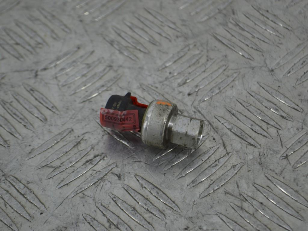 Датчик кондиционера Renault Megane 3 (2008-2019) 7700417506