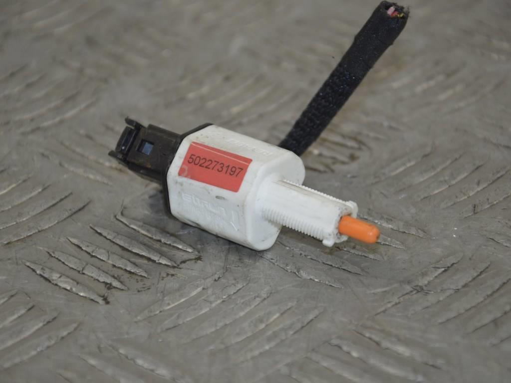 Датчик педали тормоза (лягушка)