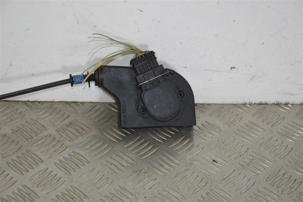 Датчик положения педали газа Renault Scenic 1 (1996-2003) 7700431919