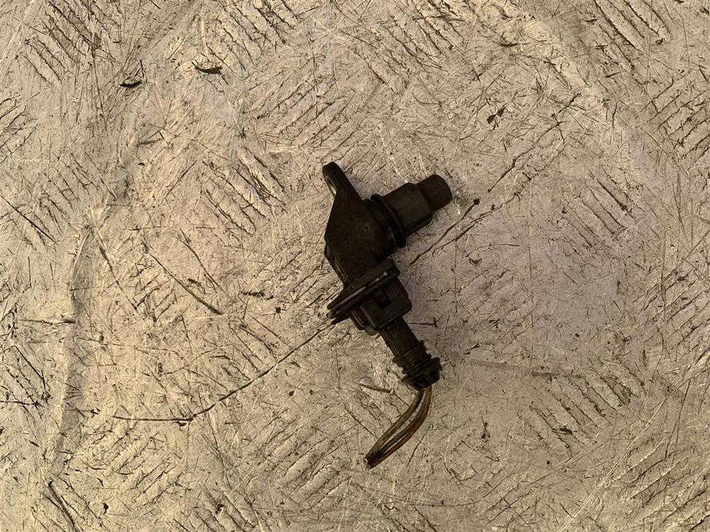 Датчик распредвала