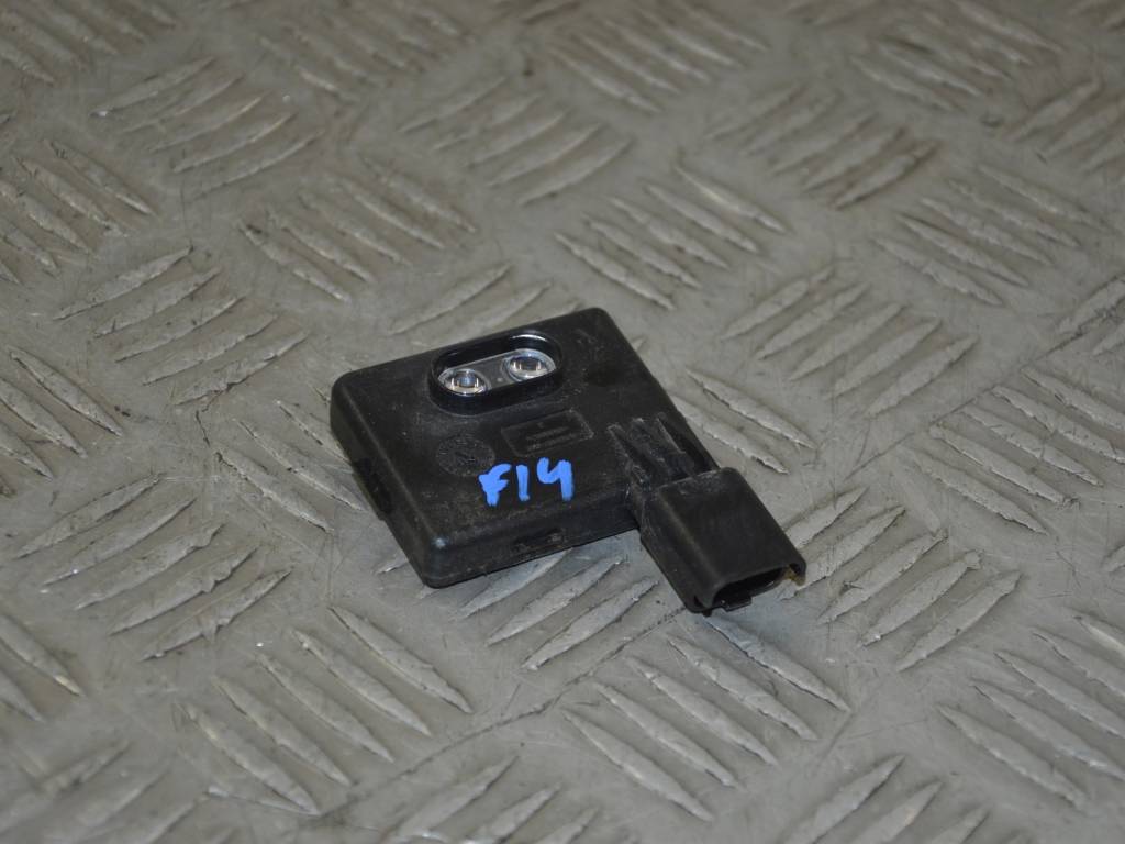 Датчик системы Комфортный доступ