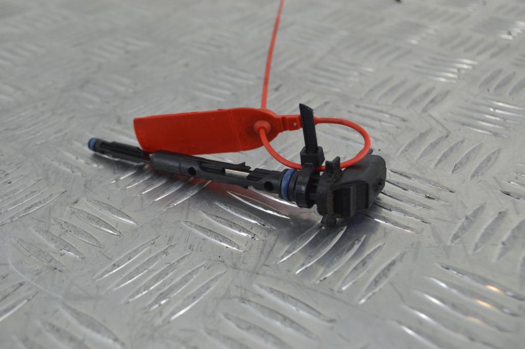 Датчик топливного фильтра Peugeot 308 (2007-2018)