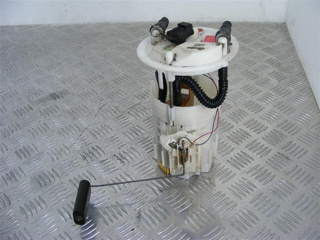 Датчик уровня топлива Renault Laguna 3 (2007-2015) 17010001