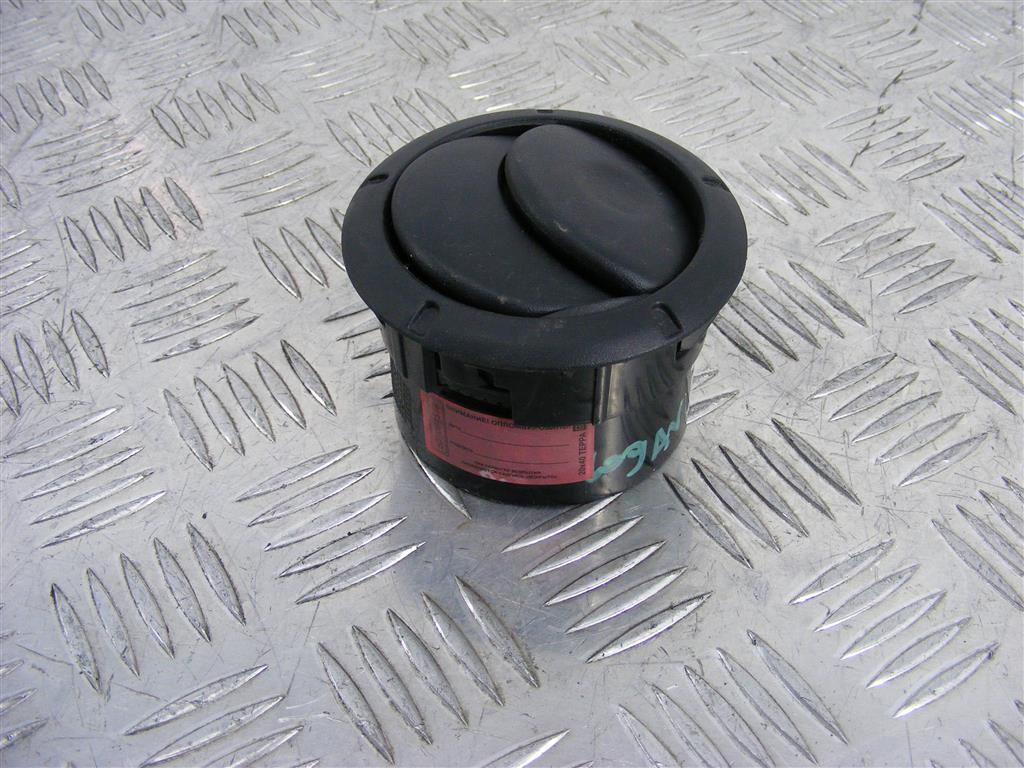 Дефлектор обдува салона Renault Logan 1 (2004-2014) 8200212480