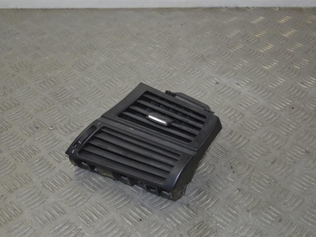 Дефлектор обдува салона