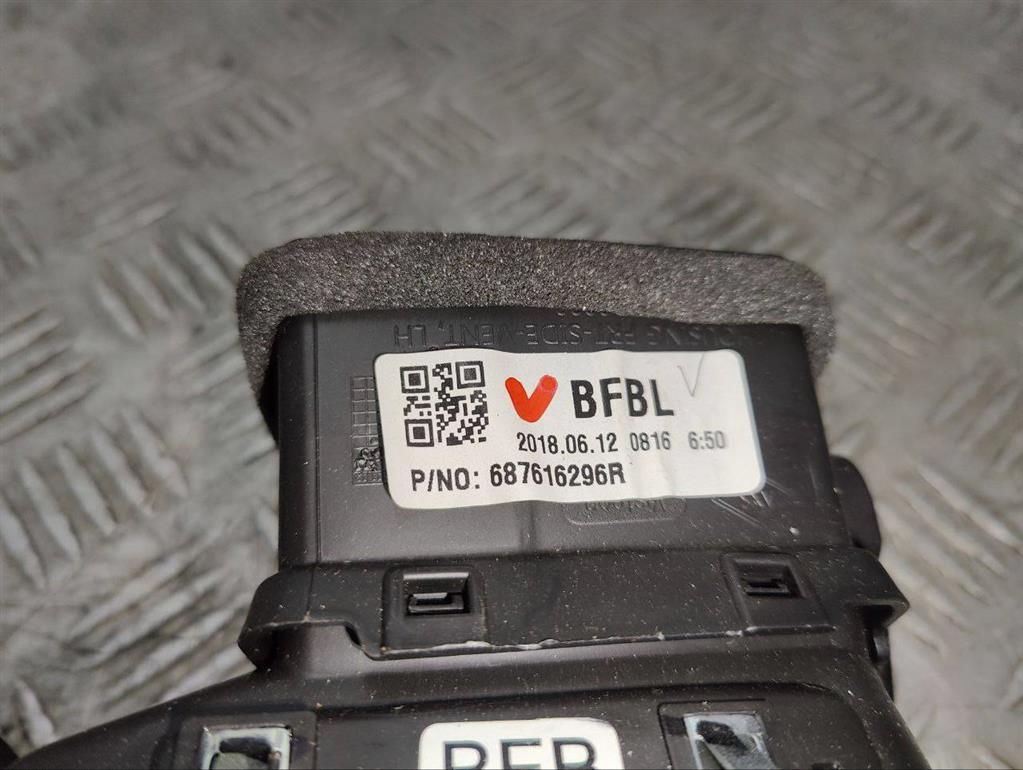 Дефлектор обдува салона