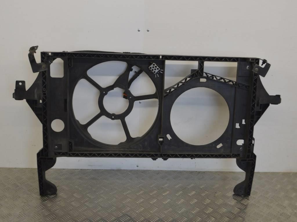 Диффузор вентилятора Renault Master 2 (1998-2010) 8200874615