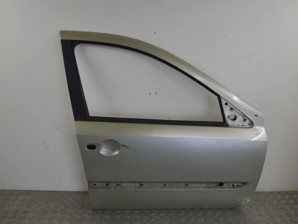 Дверь передняя правая Renault Laguna 2 (2001-2007)
