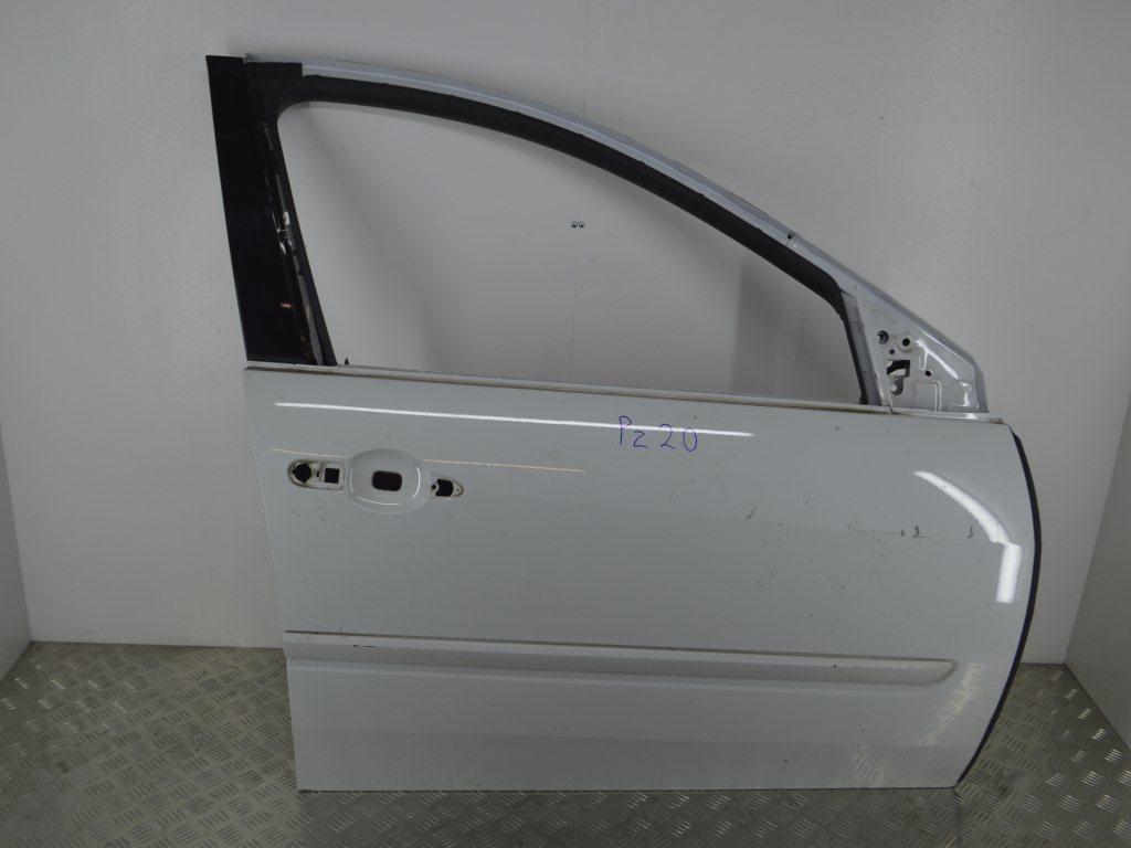 Дверь передняя правая Renault Laguna 3 (2007-2015)