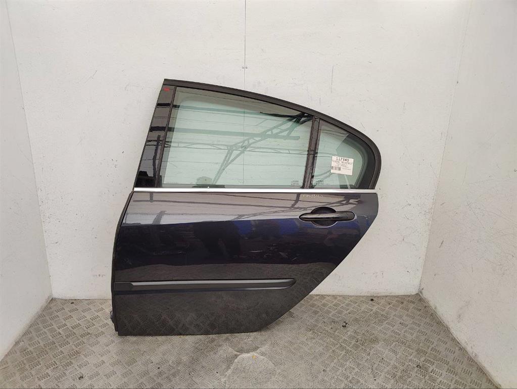 Дверь задняя левая