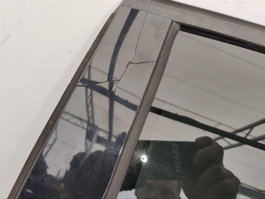 Дверь задняя левая