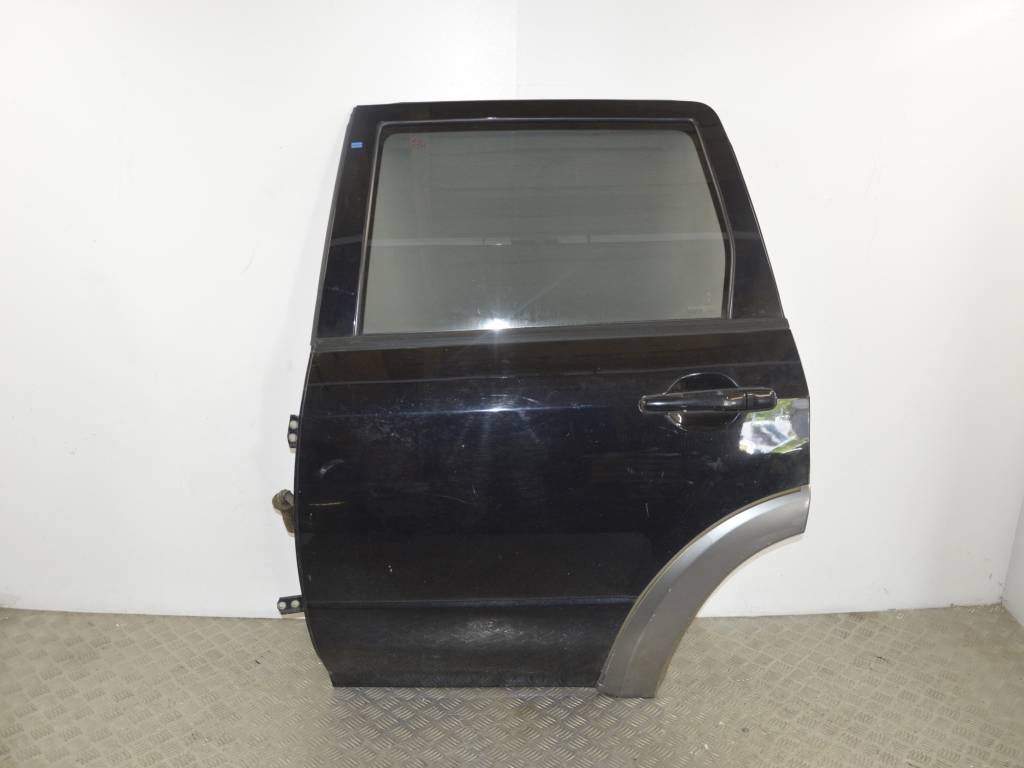 Дверь задняя левая