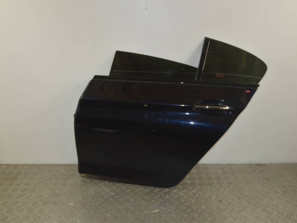 Дверь задняя левая