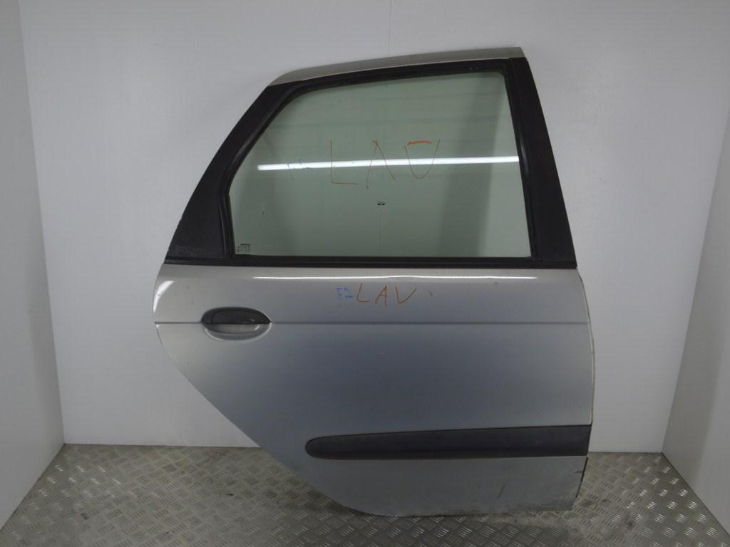 Дверь задняя правая Renault Scenic 1 (1996-2003)