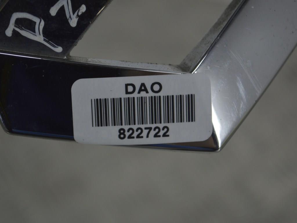 Эмблема Renault Megane 3 (2008-2019) 908890016R