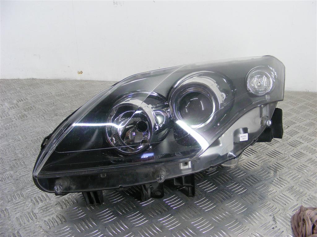 Фара левая Renault Laguna 3 (2007-2015) 260600041
