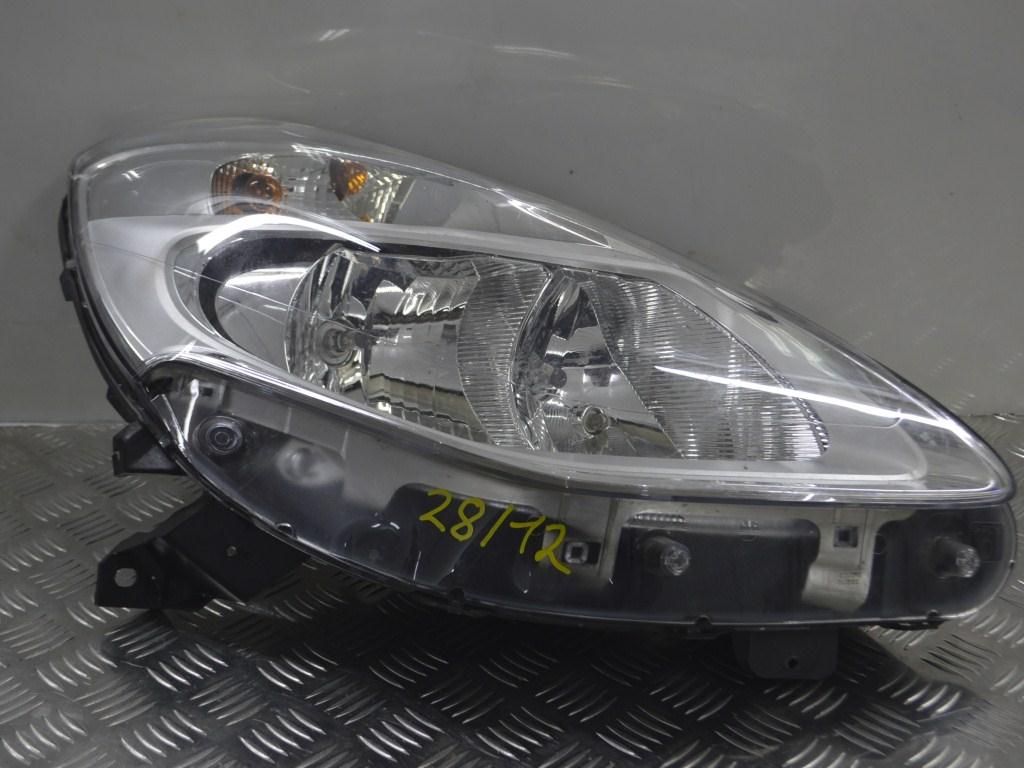 Фара правая Renault Clio 3 (2005-2012) 8200892495