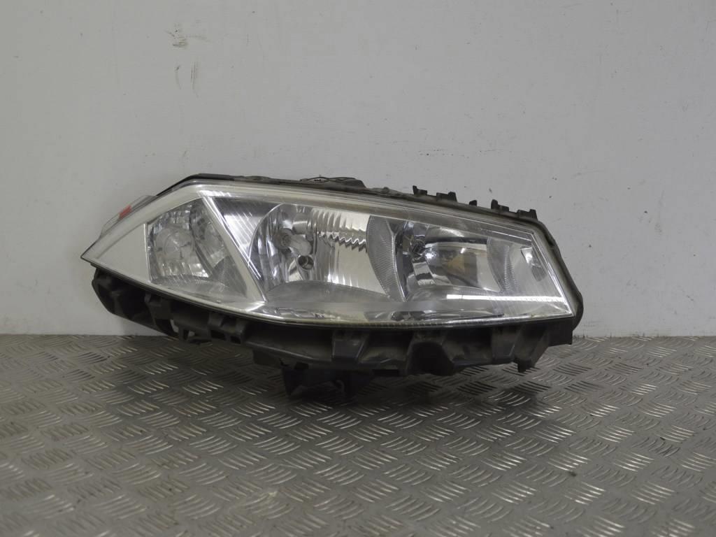 Фара правая Renault Megane 2 (2002-2008) 8200073221