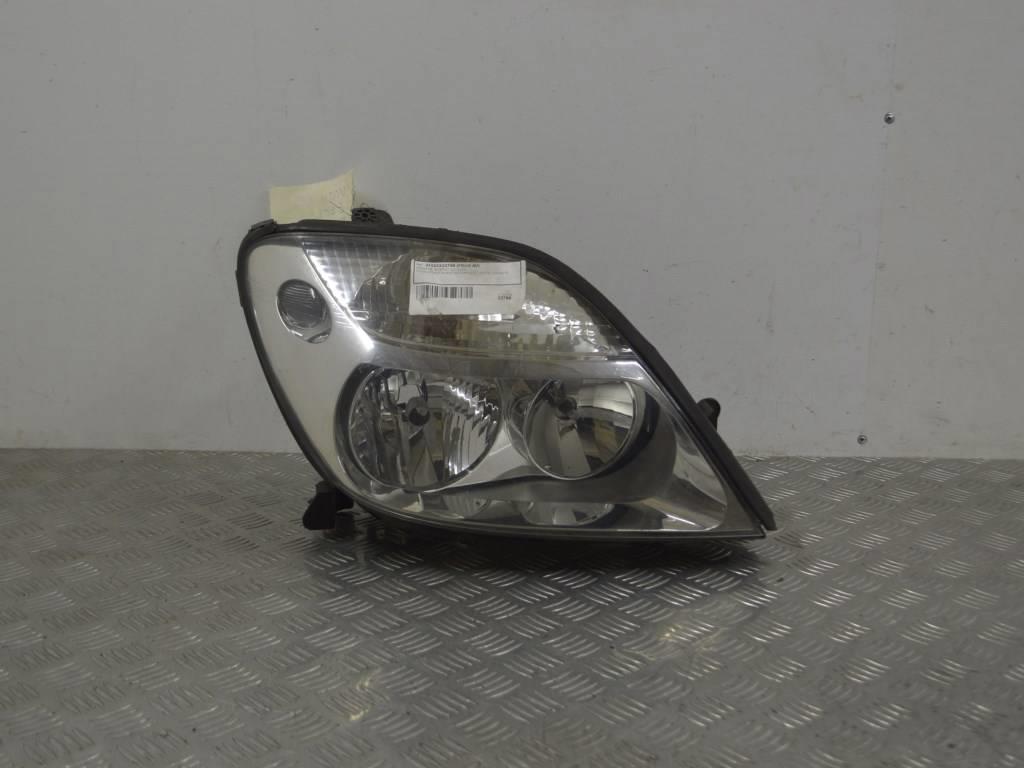 Фара правая Renault Scenic 1 (1996-2003) 7701047600