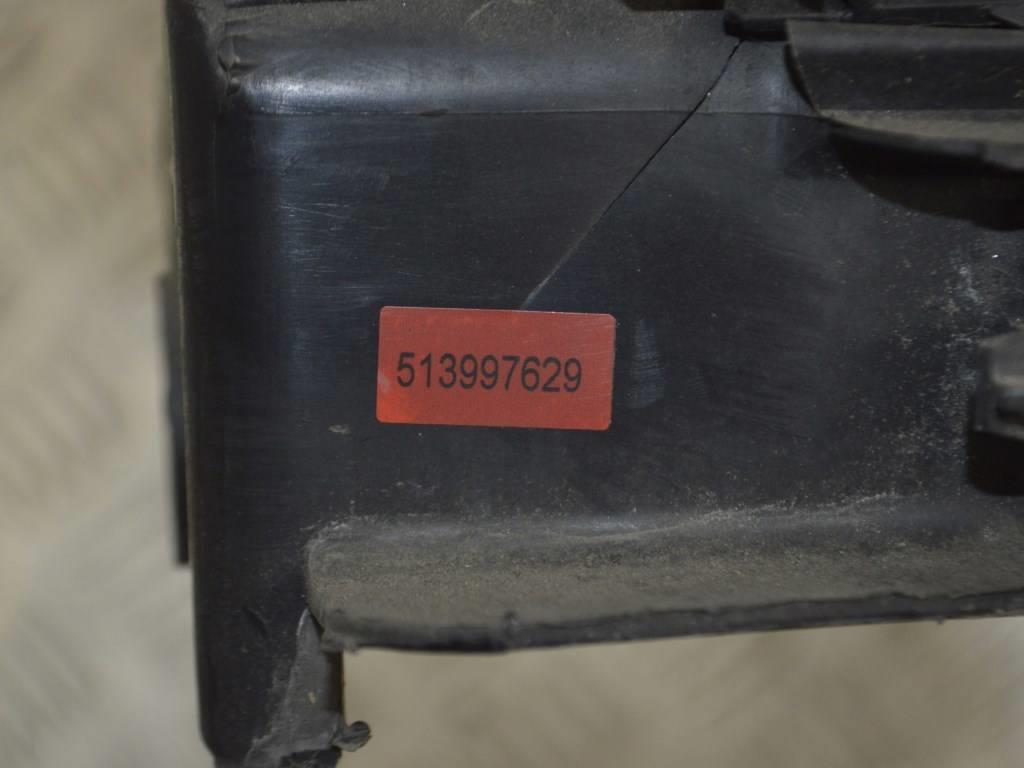 Фара правая Renault Scenic 1 (1996-2003) 7701047600