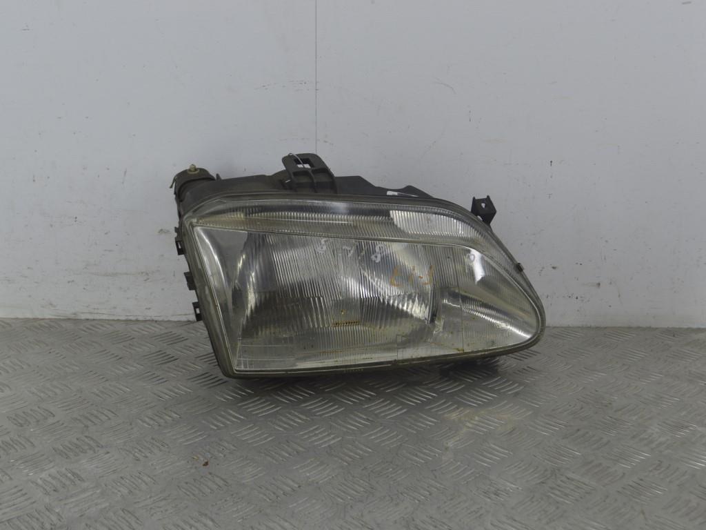 Фара правая Renault Scenic 1 (1996-2003)