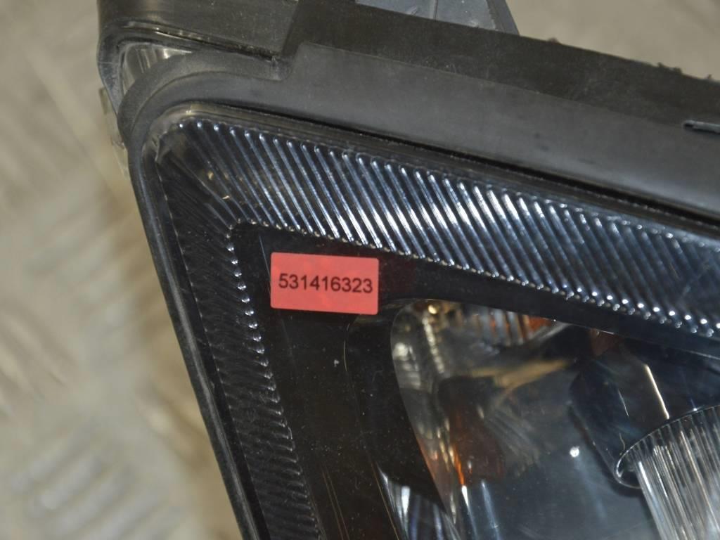 Фара правая