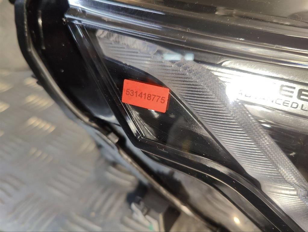 Фара правая