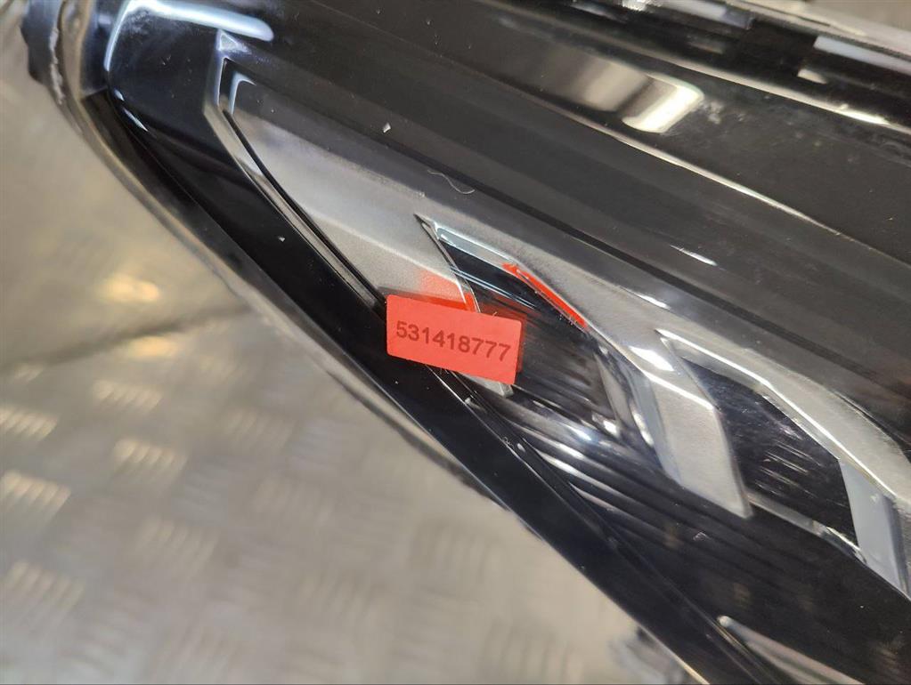 Фара правая