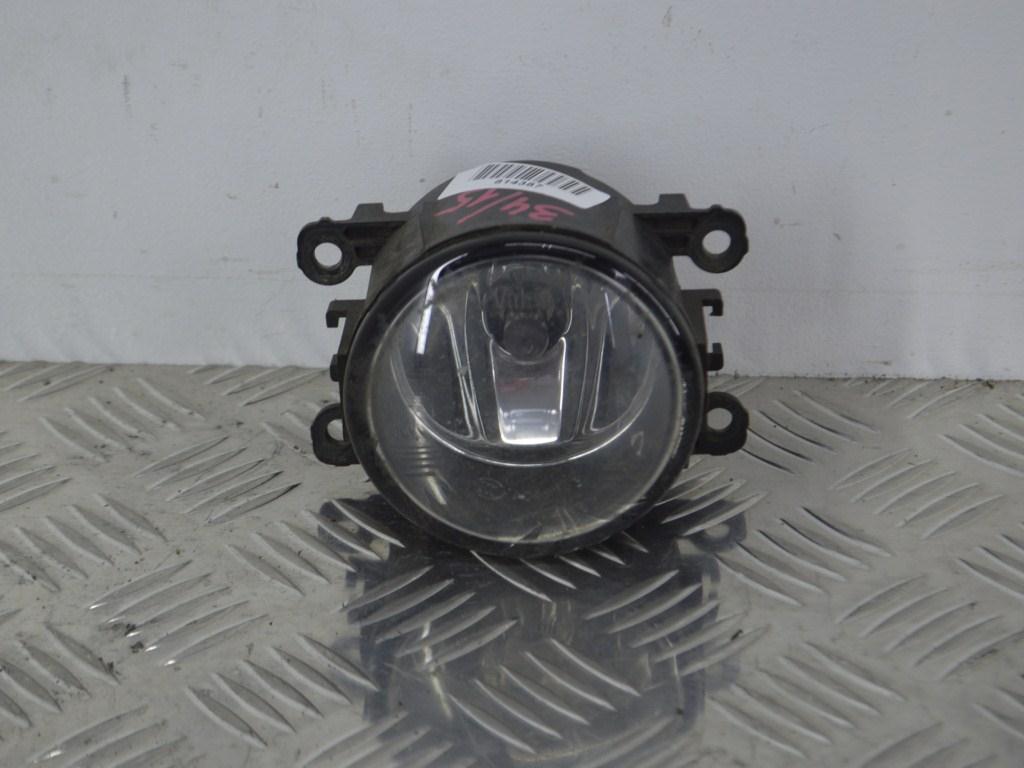 Фара противотуманная левая Renault Sandero 1 (2009-2014) 8200074008