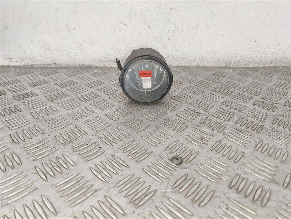 Фара противотуманная левая