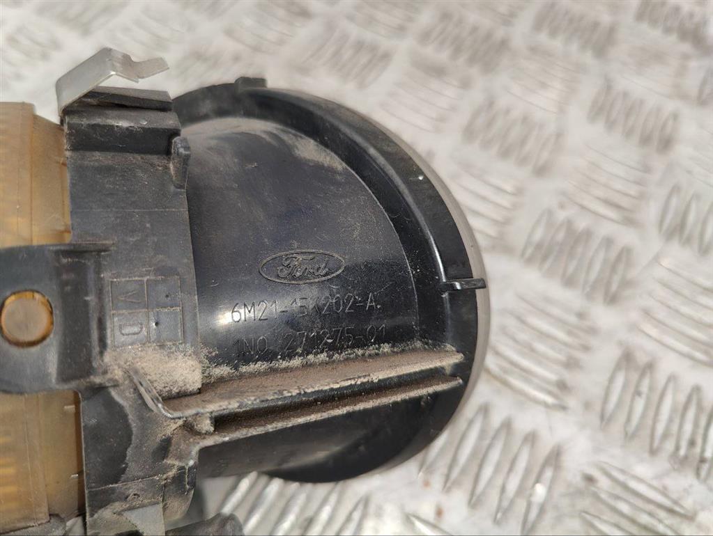 Фара противотуманная левая