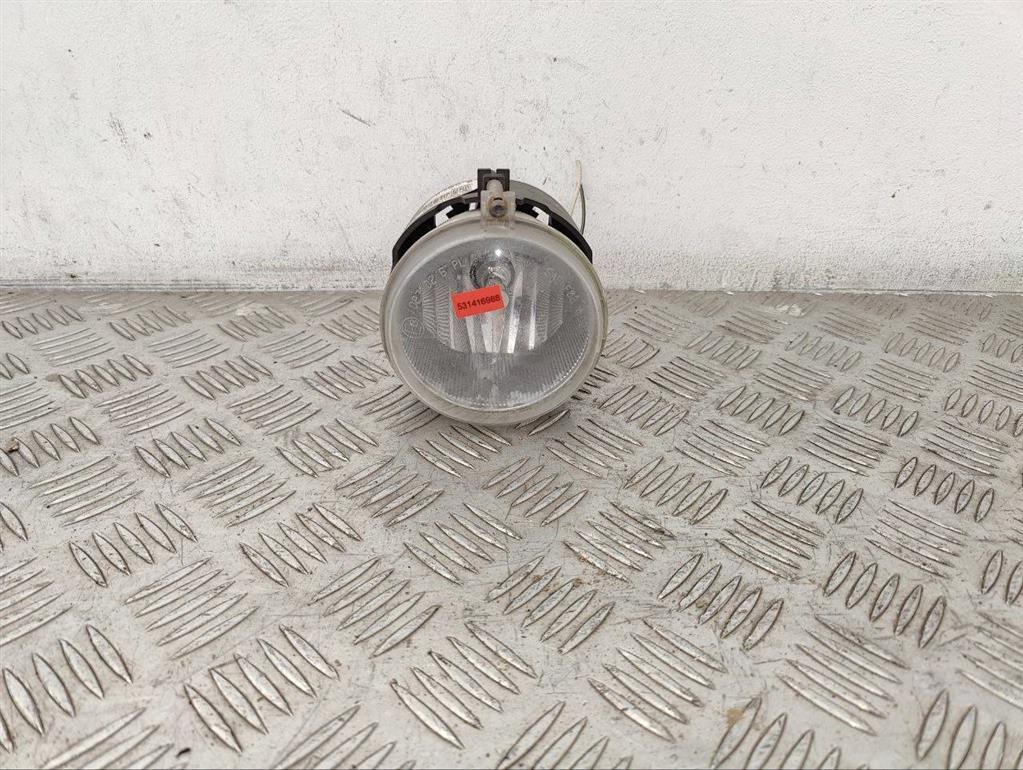 Фара противотуманная левая