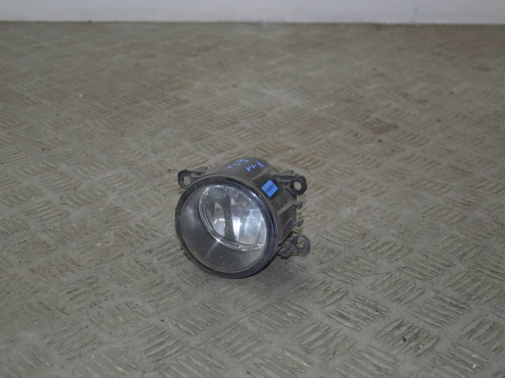 Фара противотуманная левая