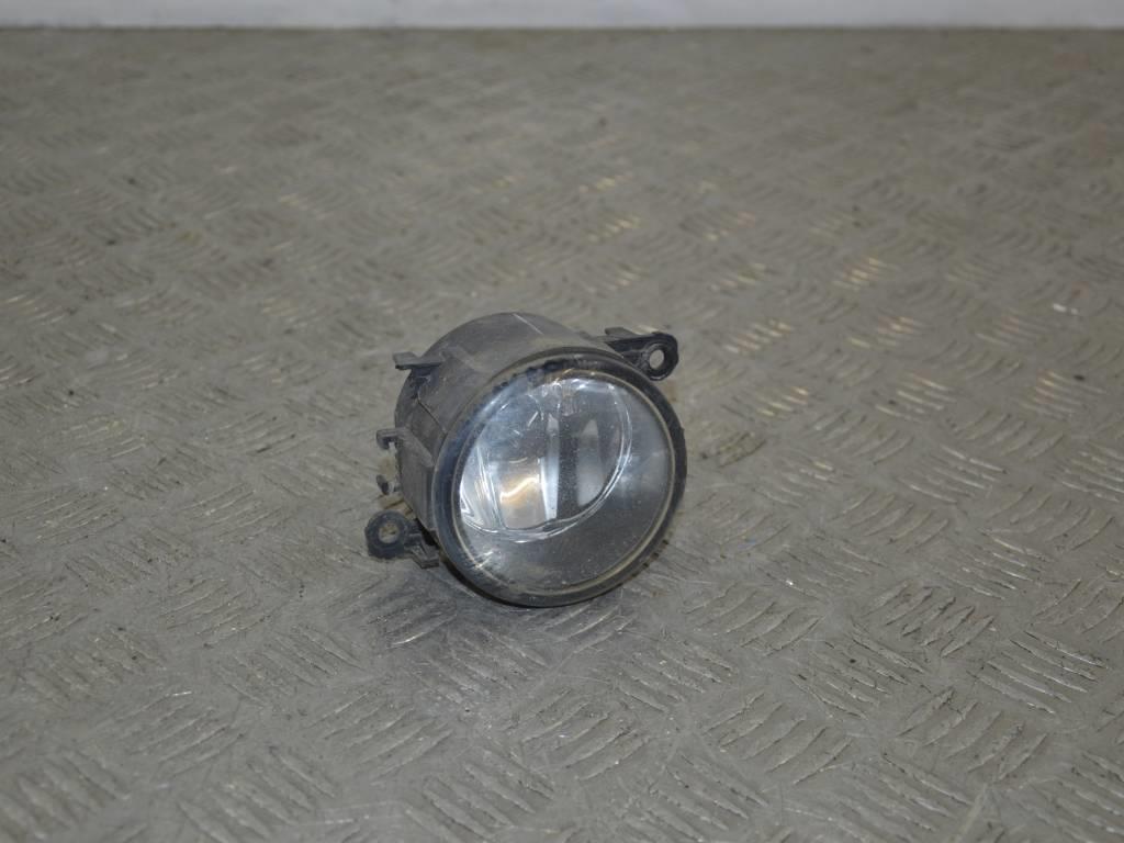 Фара противотуманная левая