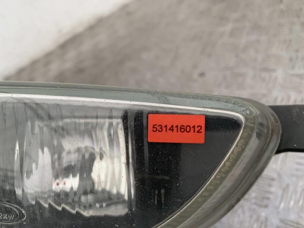 Фара противотуманная левая