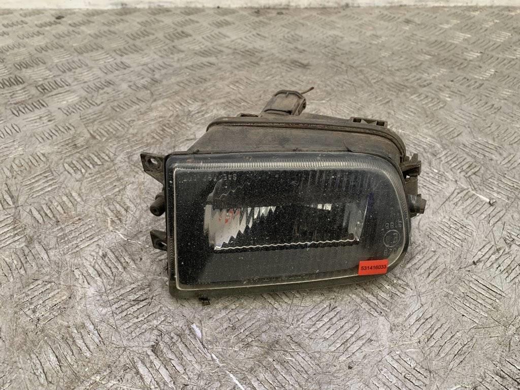 Фара противотуманная левая