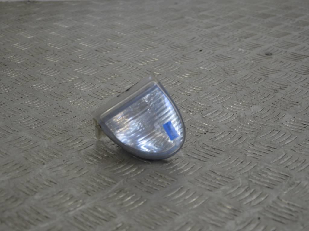 Фара противотуманная правая