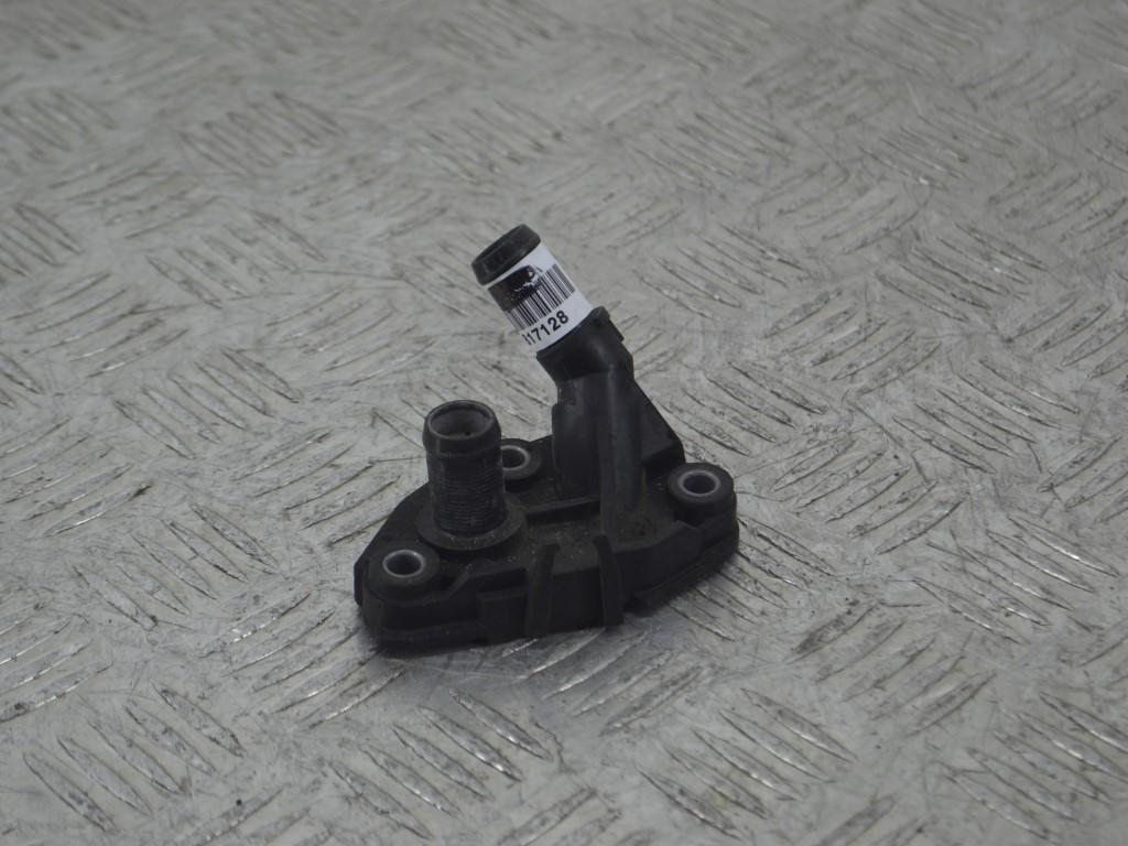 Фланец (тройник) системы охлаждения