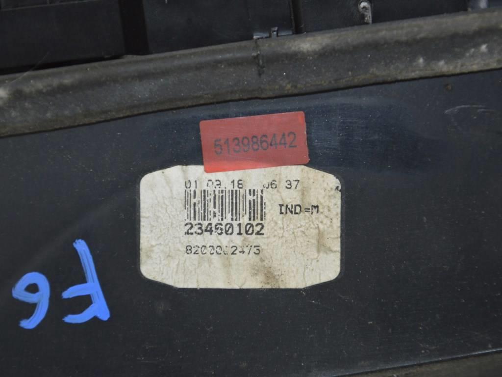 Фонарь крышки багажника левый