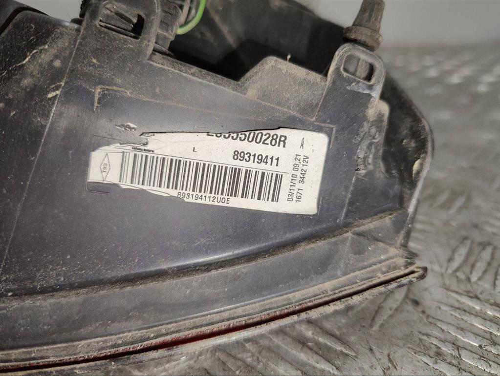 Фонарь крышки багажника левый