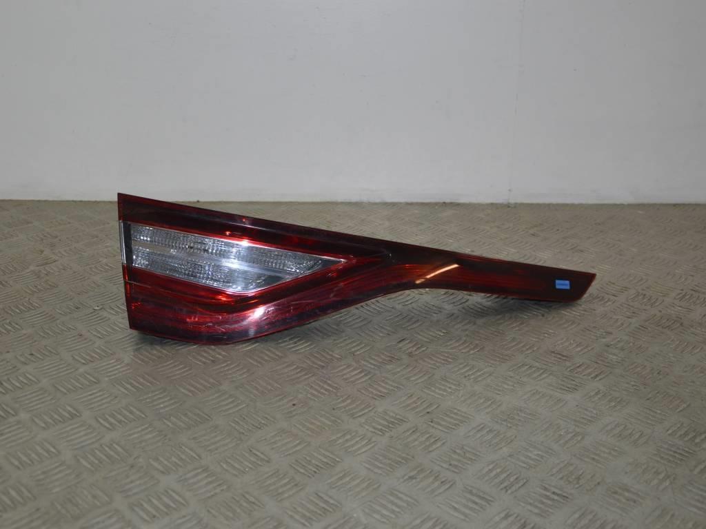 Фонарь крышки багажника левый