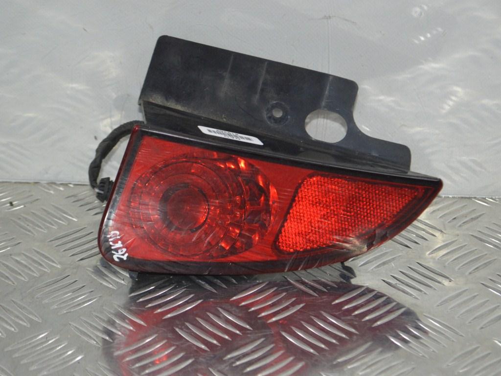 Фонарь противотуманный правый