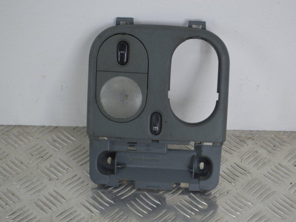 Фонарь салона (плафон)