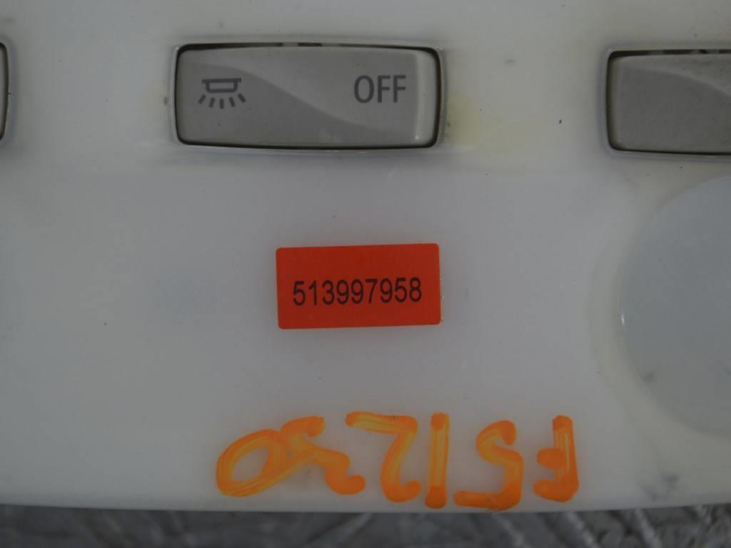 Фонарь салона (плафон)