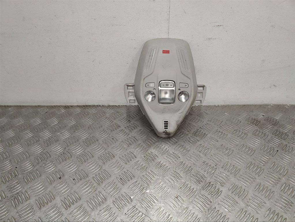 Фонарь салона (плафон)