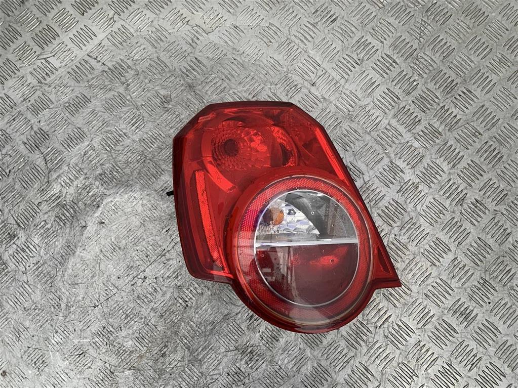 Фонарь задний левый