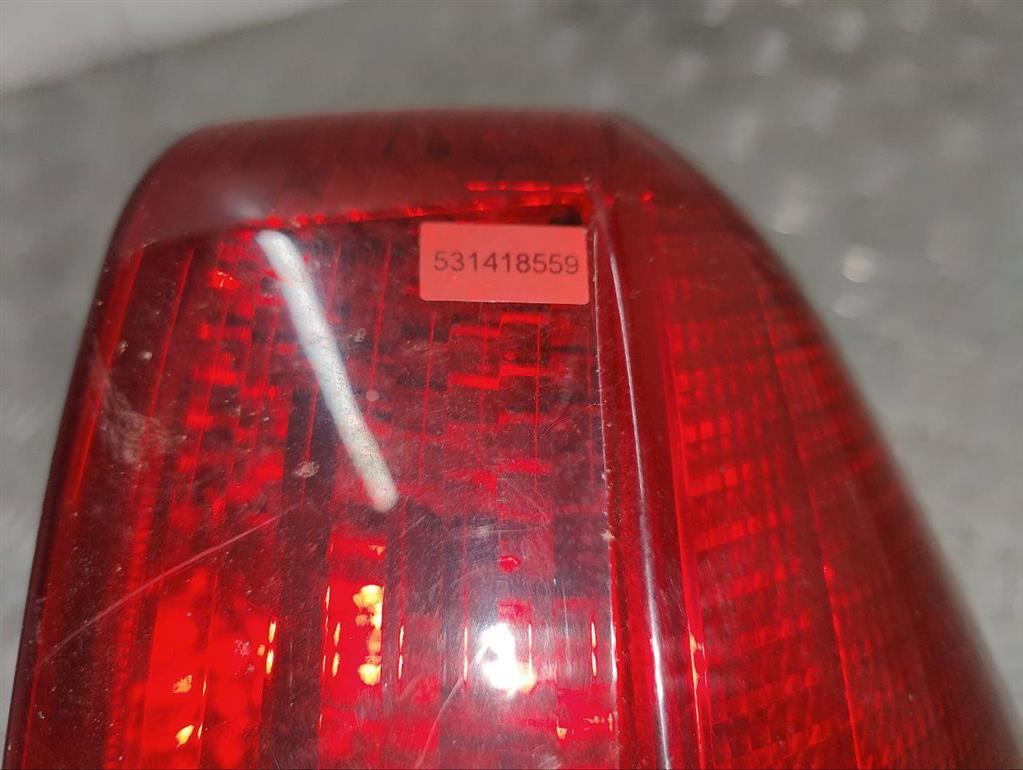 Фонарь задний правый