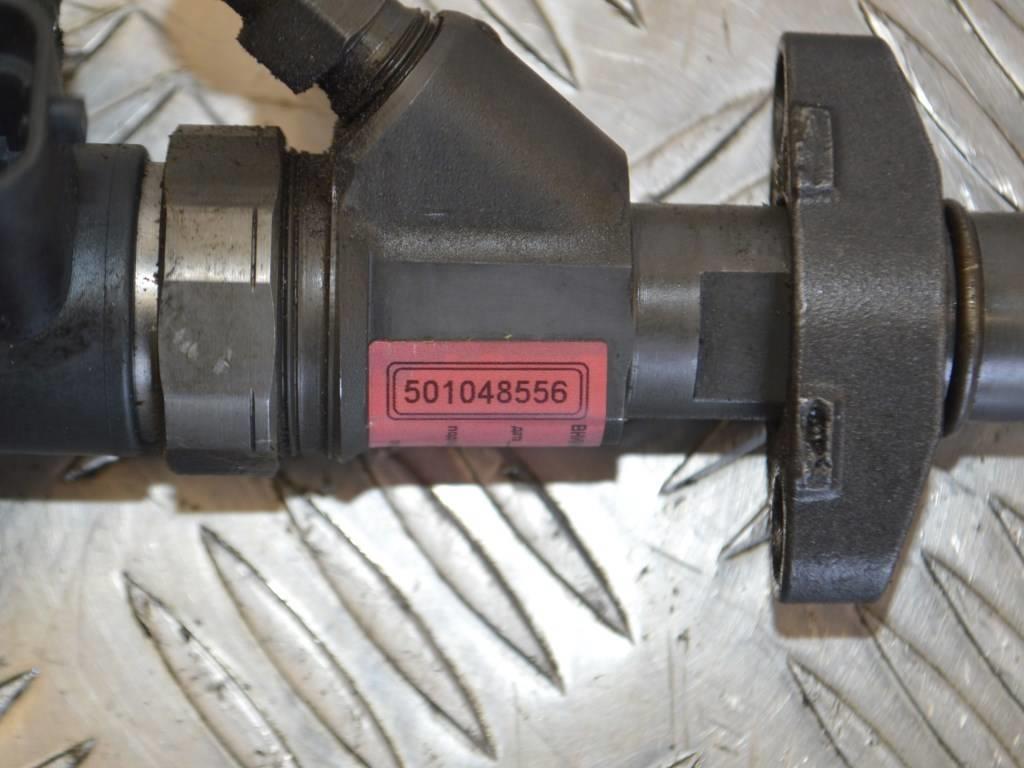 Форсунка Renault Laguna 2 (2001-2007) 8200084534, 0445110084