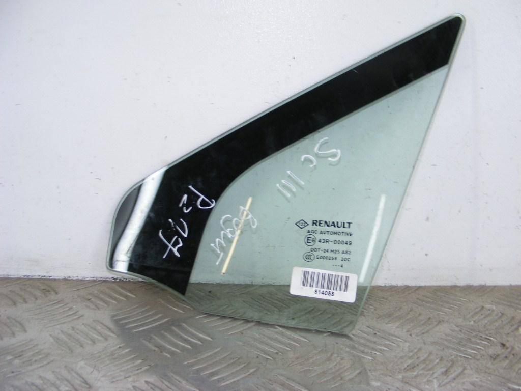 Форточка передняя левая